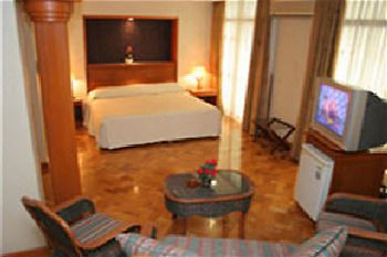 Maxandrea Hotel Cagayan de Oro Buitenkant foto